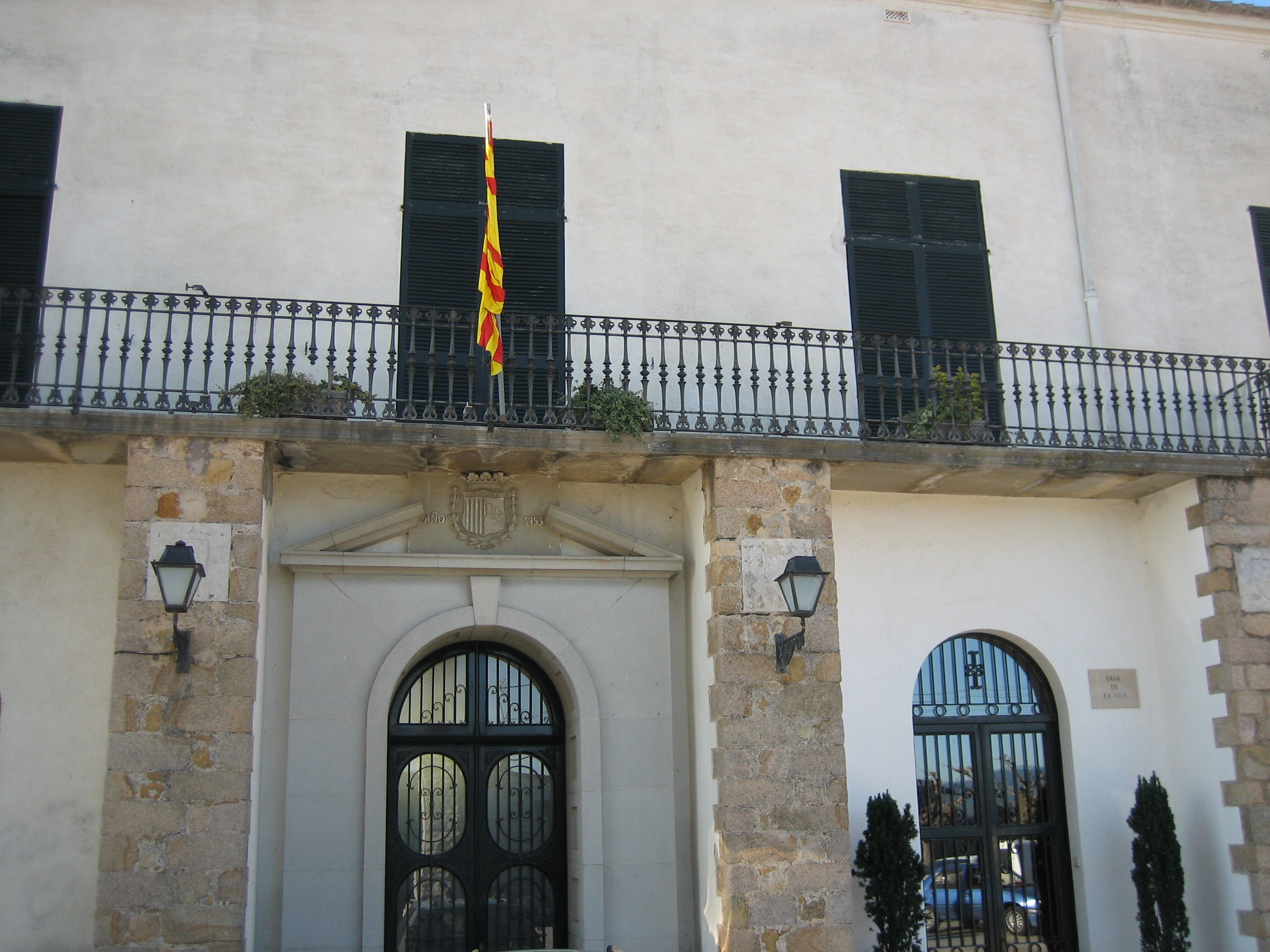 Façana de l’Ajuntament de Llagostera